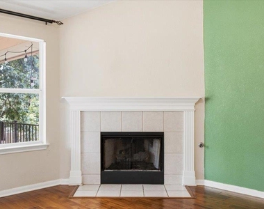 1500 Ashberry Trl - Photo Thumbnail 14