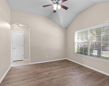4494 Heritage Well Ln - Photo Thumbnail 24