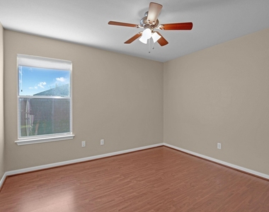 4494 Heritage Well Ln - Photo Thumbnail 27