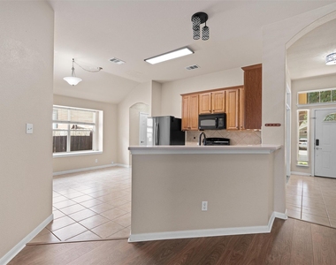 4494 Heritage Well Ln - Photo Thumbnail 19
