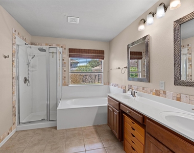 4494 Heritage Well Ln - Photo Thumbnail 11