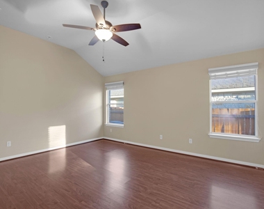 4494 Heritage Well Ln - Photo Thumbnail 18