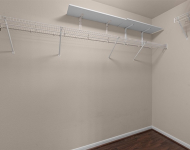 4494 Heritage Well Ln - Photo Thumbnail 16