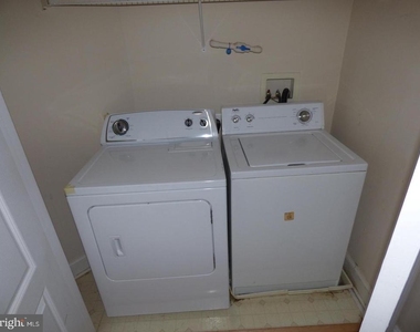 12828 Clarksburg Square Road - Photo Thumbnail 16