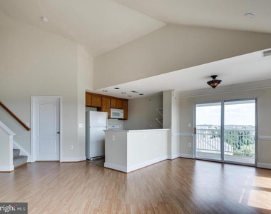 12828 Clarksburg Square Road - Photo Thumbnail 1