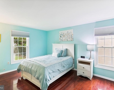 15237 Jones Lane - Photo Thumbnail 30