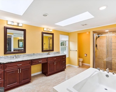 15237 Jones Lane - Photo Thumbnail 26