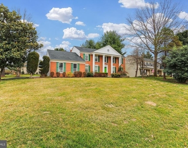 15237 Jones Lane - Photo Thumbnail 4
