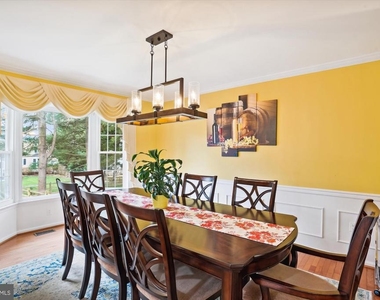 15237 Jones Lane - Photo Thumbnail 12