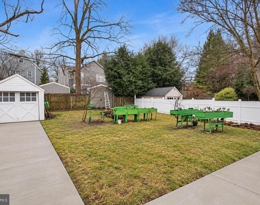 4604 Nottingham Drive - Photo Thumbnail 29