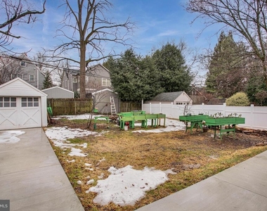 4604 Nottingham Drive - Photo Thumbnail 22