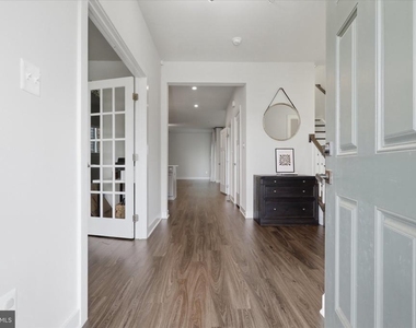 21839 Clarksburg Road - Photo Thumbnail 4