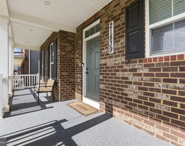 21839 Clarksburg Road - Photo Thumbnail 3