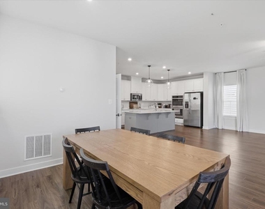 21839 Clarksburg Road - Photo Thumbnail 11