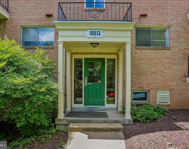 10513 Weymouth Street - Photo Thumbnail 2