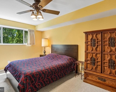 10513 Weymouth Street - Photo Thumbnail 10
