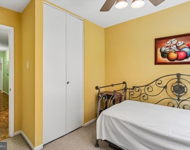 10513 Weymouth Street - Photo Thumbnail 14