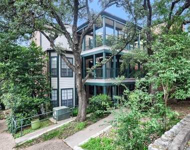 1741 Spyglass Dr - Photo Thumbnail 4