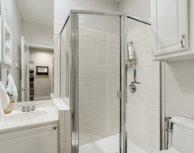 1741 Spyglass Dr - Photo Thumbnail 19