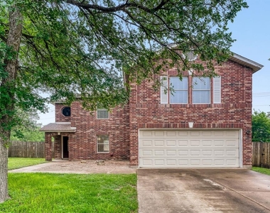 928 Justeford Dr - Photo Thumbnail 1