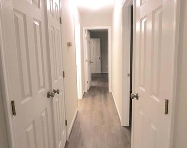 13103 Briarcliff Terrace - Photo Thumbnail 8
