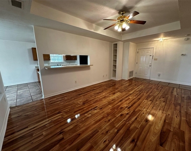 1400 Prairie Dr - Photo Thumbnail 4