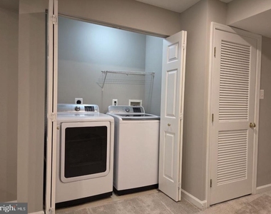 4613 Ripley Manor Terrace - Photo Thumbnail 33