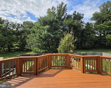 4613 Ripley Manor Terrace - Photo Thumbnail 15