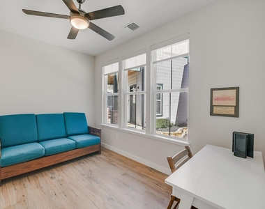 3809 Valley View Rd - Photo Thumbnail 15