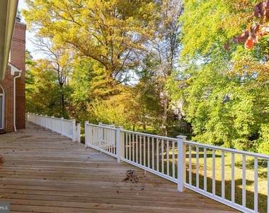10117 Meyer Point Terrace - Photo Thumbnail 14