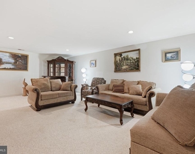 10117 Meyer Point Terrace - Photo Thumbnail 30