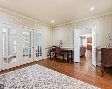 10117 Meyer Point Terrace - Photo Thumbnail 6