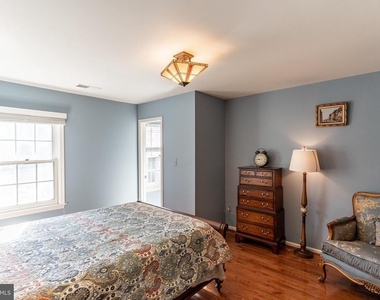 10117 Meyer Point Terrace - Photo Thumbnail 21