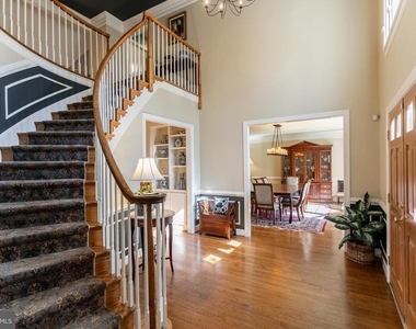 10117 Meyer Point Terrace - Photo Thumbnail 3