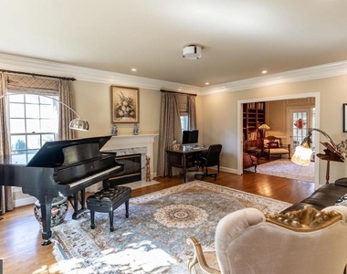 10117 Meyer Point Terrace - Photo Thumbnail 4