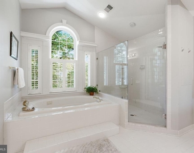 10117 Meyer Point Terrace - Photo Thumbnail 20