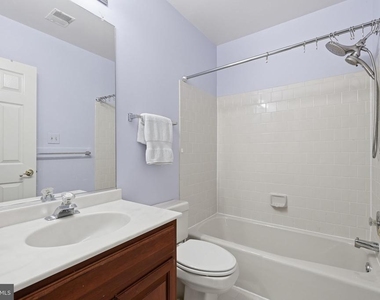 10117 Meyer Point Terrace - Photo Thumbnail 29