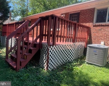 10903 Stillwater Avenue - Photo Thumbnail 16