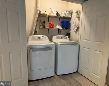 10148 Vanderbilt Circle - Photo Thumbnail 23
