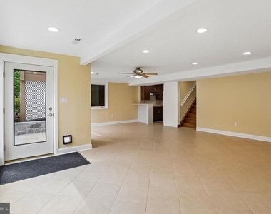 3301 Shirley Ln - Photo Thumbnail 29