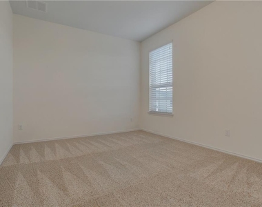 3651 Sandy Brook Dr - Photo Thumbnail 19