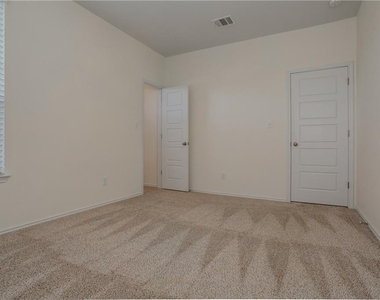 3651 Sandy Brook Dr - Photo Thumbnail 14