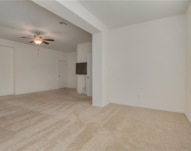 3651 Sandy Brook Dr - Photo Thumbnail 15