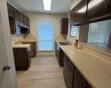 2510 Howellwood Way - Photo Thumbnail 1