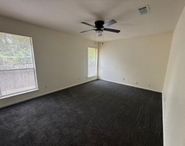 2510 Howellwood Way - Photo Thumbnail 14