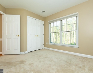 13576 Highland Road - Photo Thumbnail 55