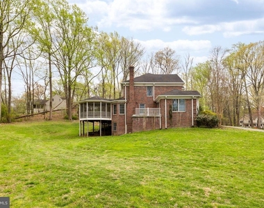 13576 Highland Road - Photo Thumbnail 10
