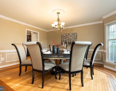 13576 Highland Road - Photo Thumbnail 18