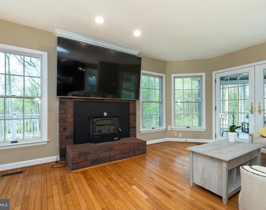 13576 Highland Road - Photo Thumbnail 40