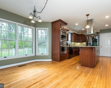 13576 Highland Road - Photo Thumbnail 39